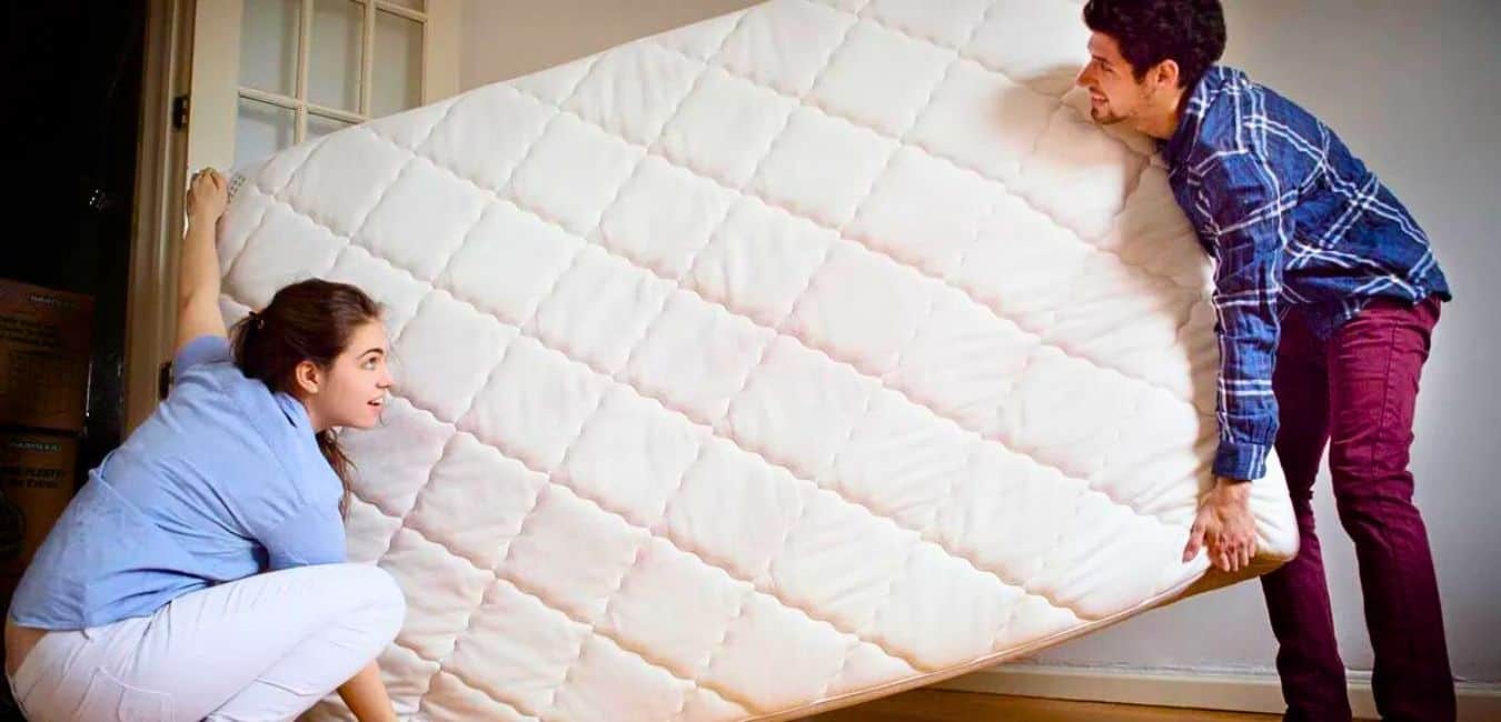 How to rotate a mattress by yourself